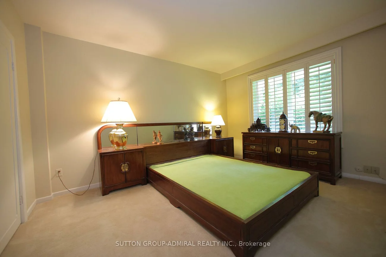 91, Forest Grove, Bayview Village, Toronto
