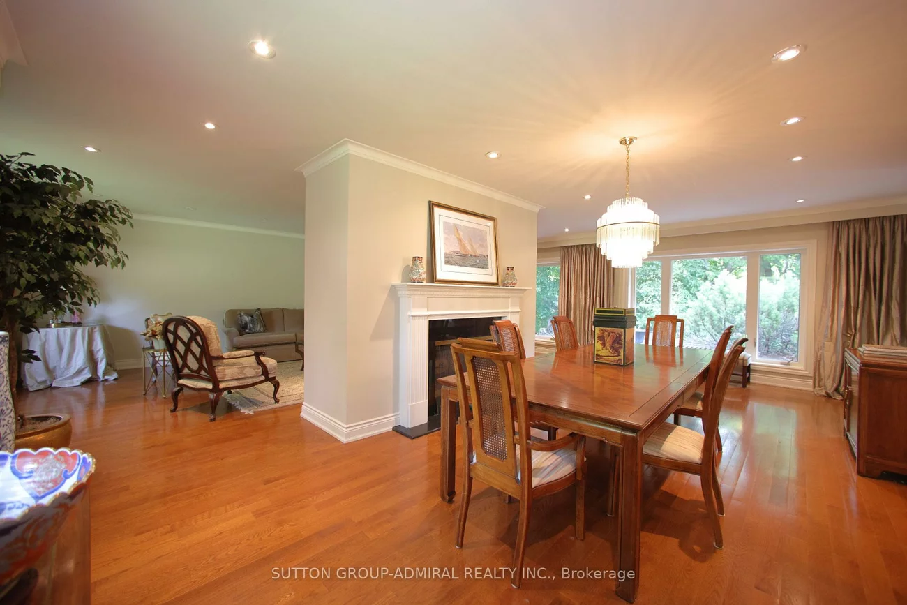 91, Forest Grove, Bayview Village, Toronto