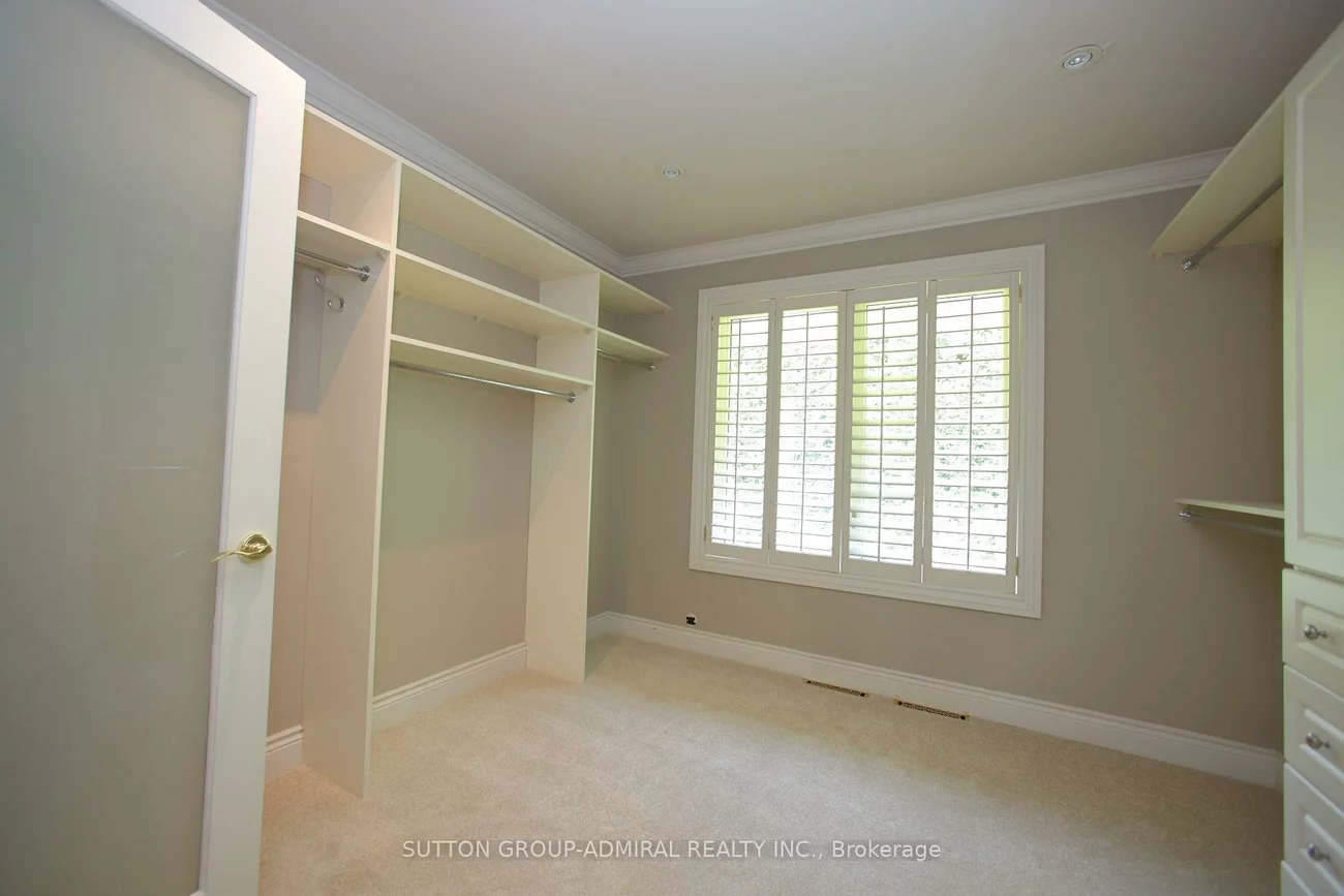 91, Forest Grove, Bayview Village, Toronto