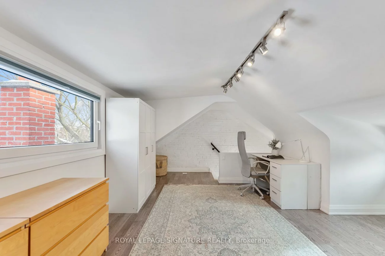 238, Roselawn, Yonge-Eglinton, Toronto