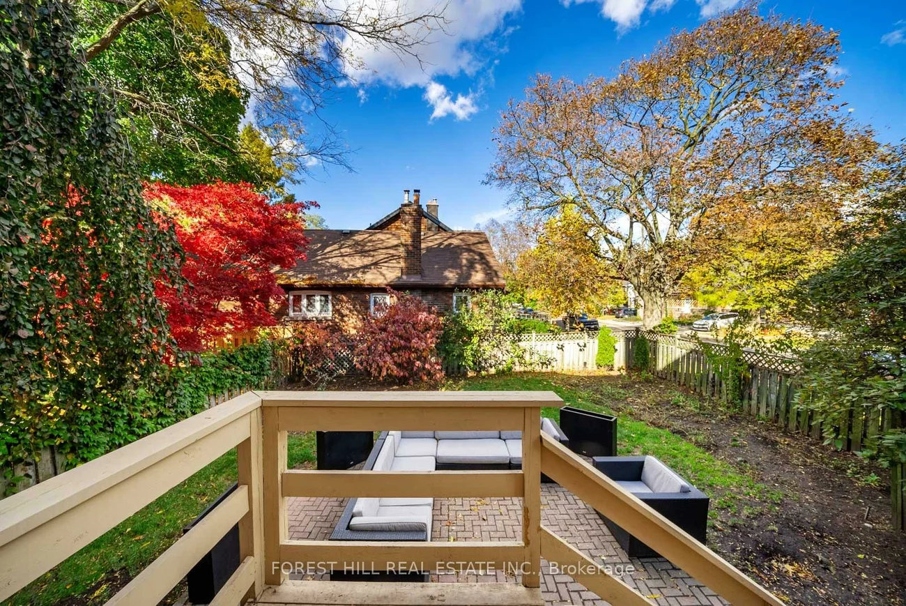 2, St Hildas, Lawrence Park South, Toronto