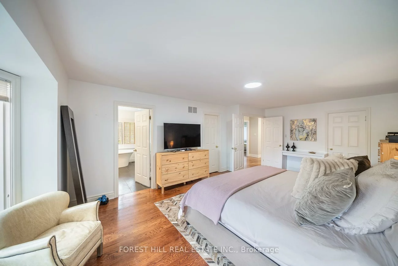 2, St Hildas, Lawrence Park South, Toronto