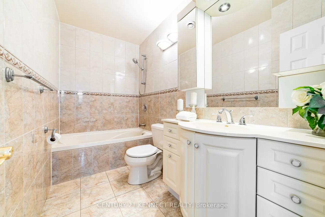 65, Tanjoe, Newtonbrook West, Toronto