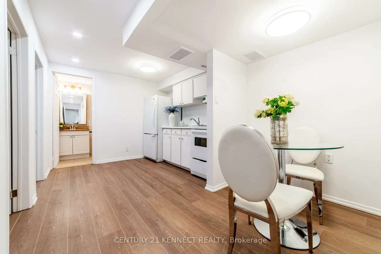 65, Tanjoe, Newtonbrook West, Toronto