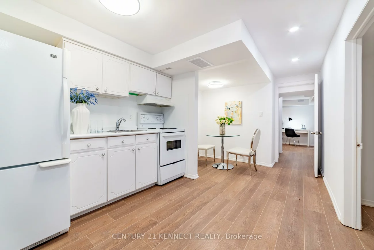 65, Tanjoe, Newtonbrook West, Toronto