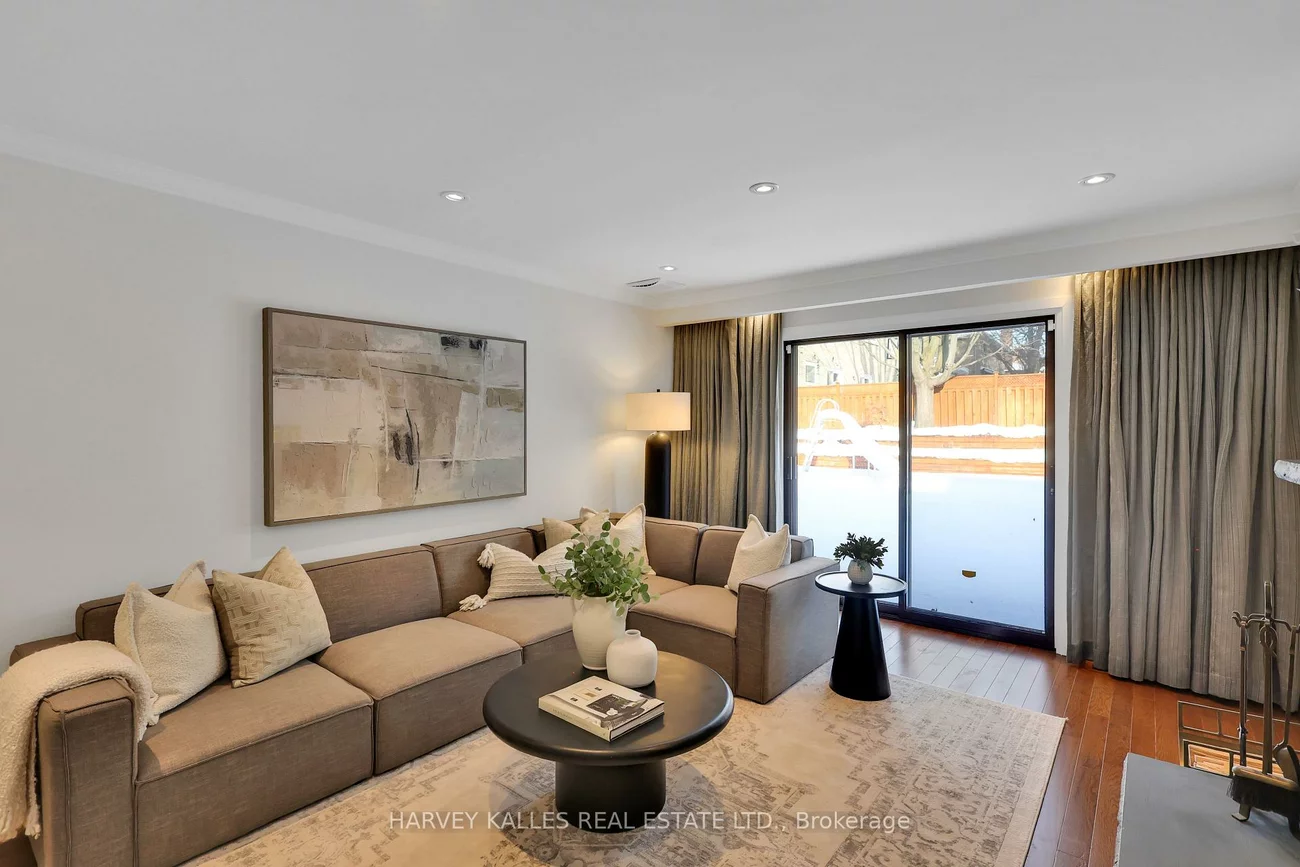 17, Loganberry, Hillcrest Village, Toronto