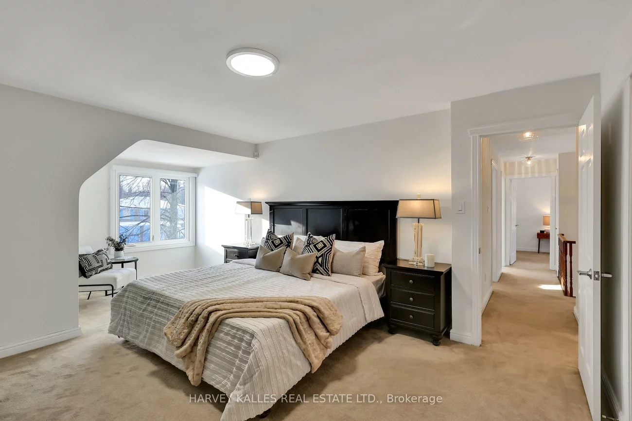 17, Loganberry, Hillcrest Village, Toronto