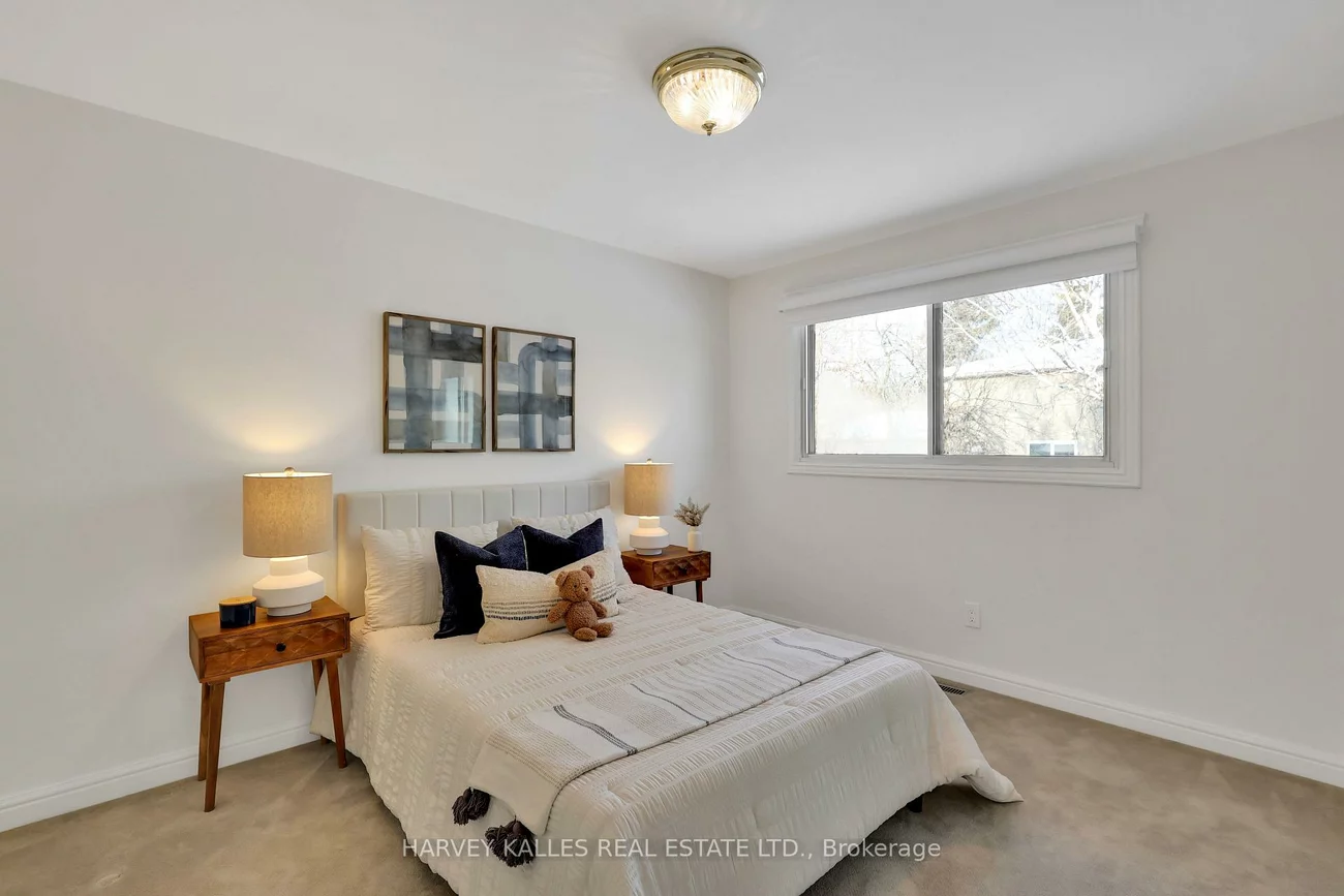 17, Loganberry, Hillcrest Village, Toronto