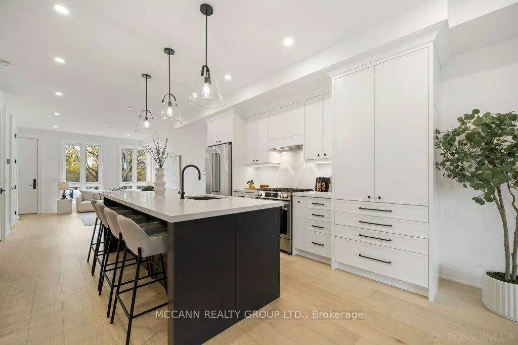 72, Woburn, Lawrence Park North, Toronto