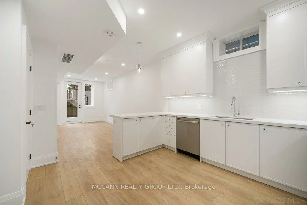 72, Woburn, Lawrence Park North, Toronto