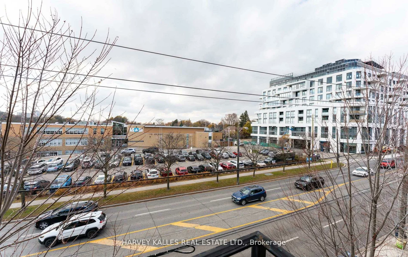 2677A, Bathurst, Bedford Park-Nortown, Toronto