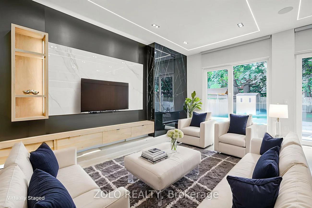 151, Dewbourne, Humewood-Cedarvale, Toronto