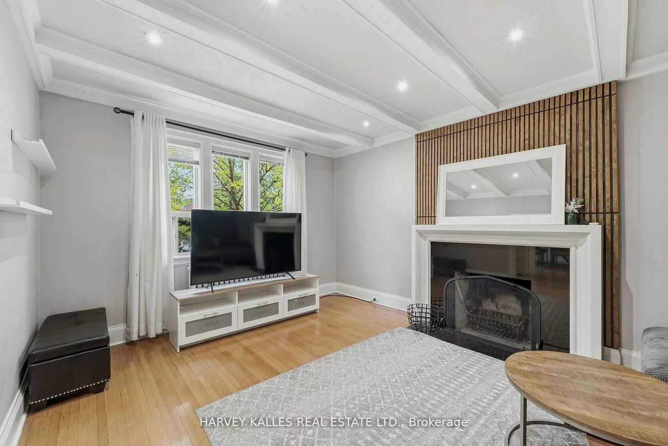 202, Dinnick, Lawrence Park South, Toronto