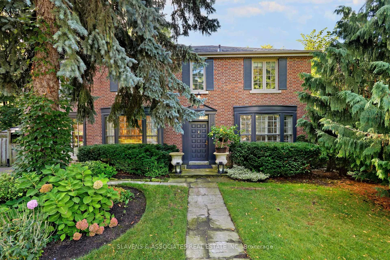 21, Wembley, Forest Hill North, Toronto