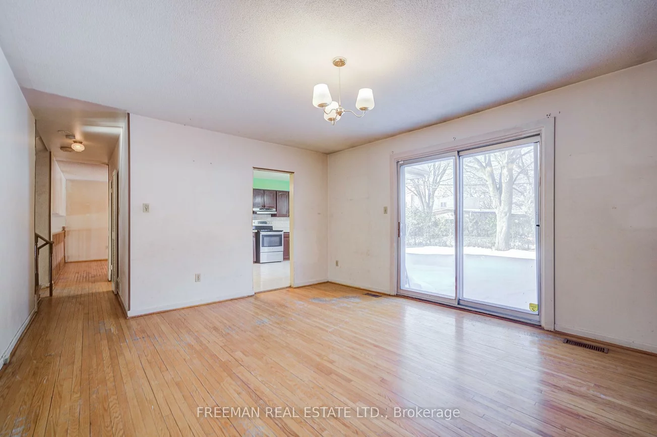 176, Cassandra, Parkwoods-Donalda, Toronto