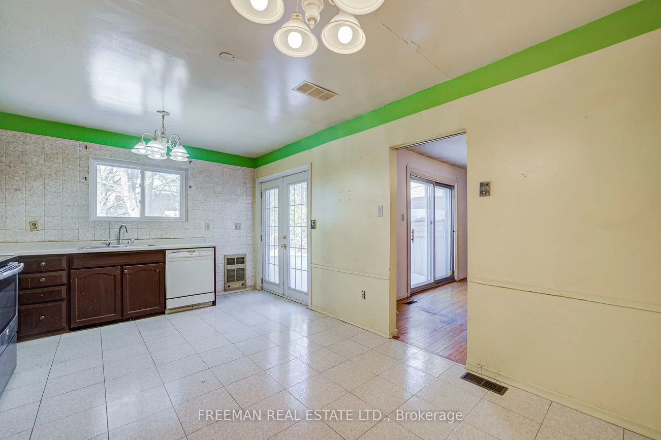 176, Cassandra, Parkwoods-Donalda, Toronto