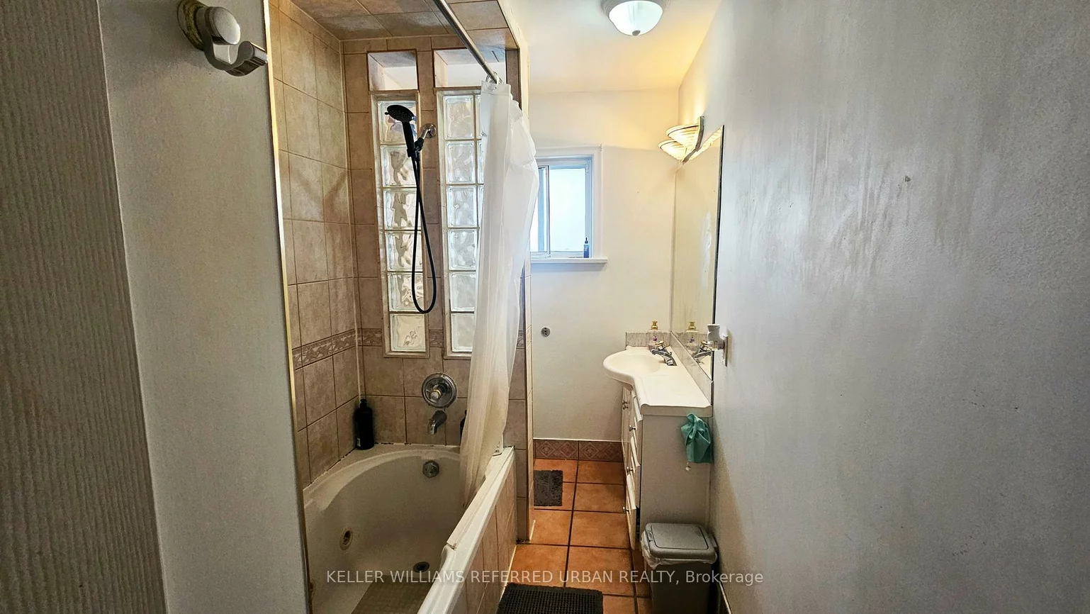 1, Model, Clanton Park, Toronto