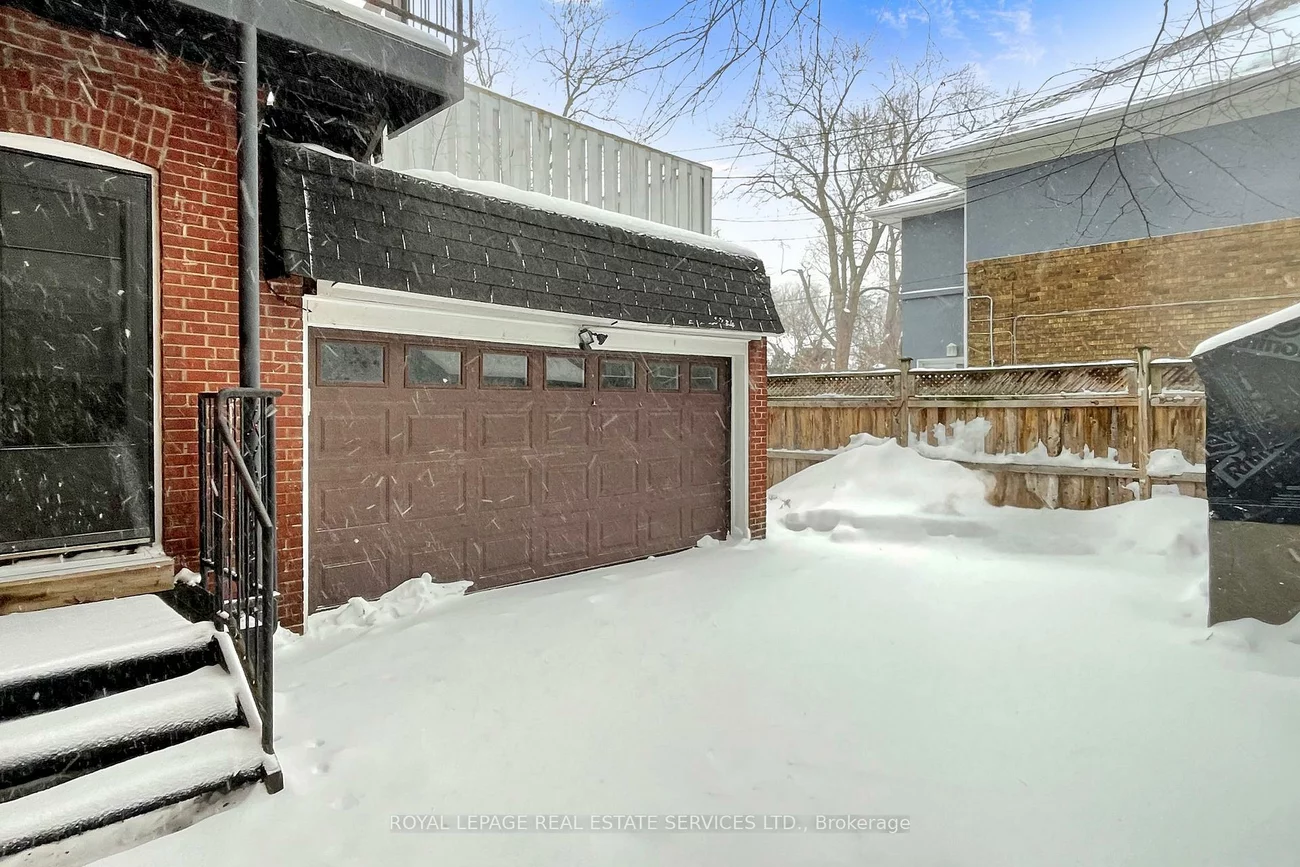 89, Oriole, Yonge-St. Clair, Toronto