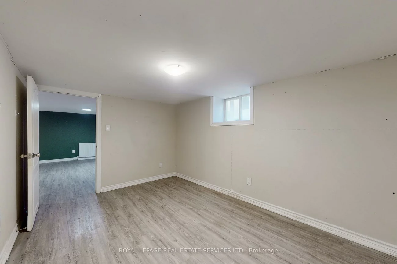 89, Oriole, Yonge-St. Clair, Toronto