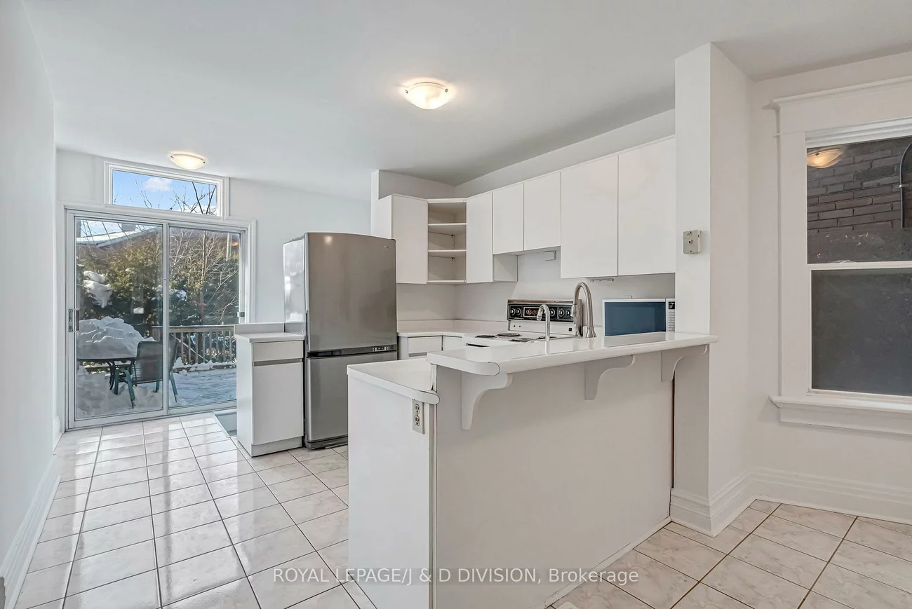 174, Arlington, Oakwood Village, Toronto