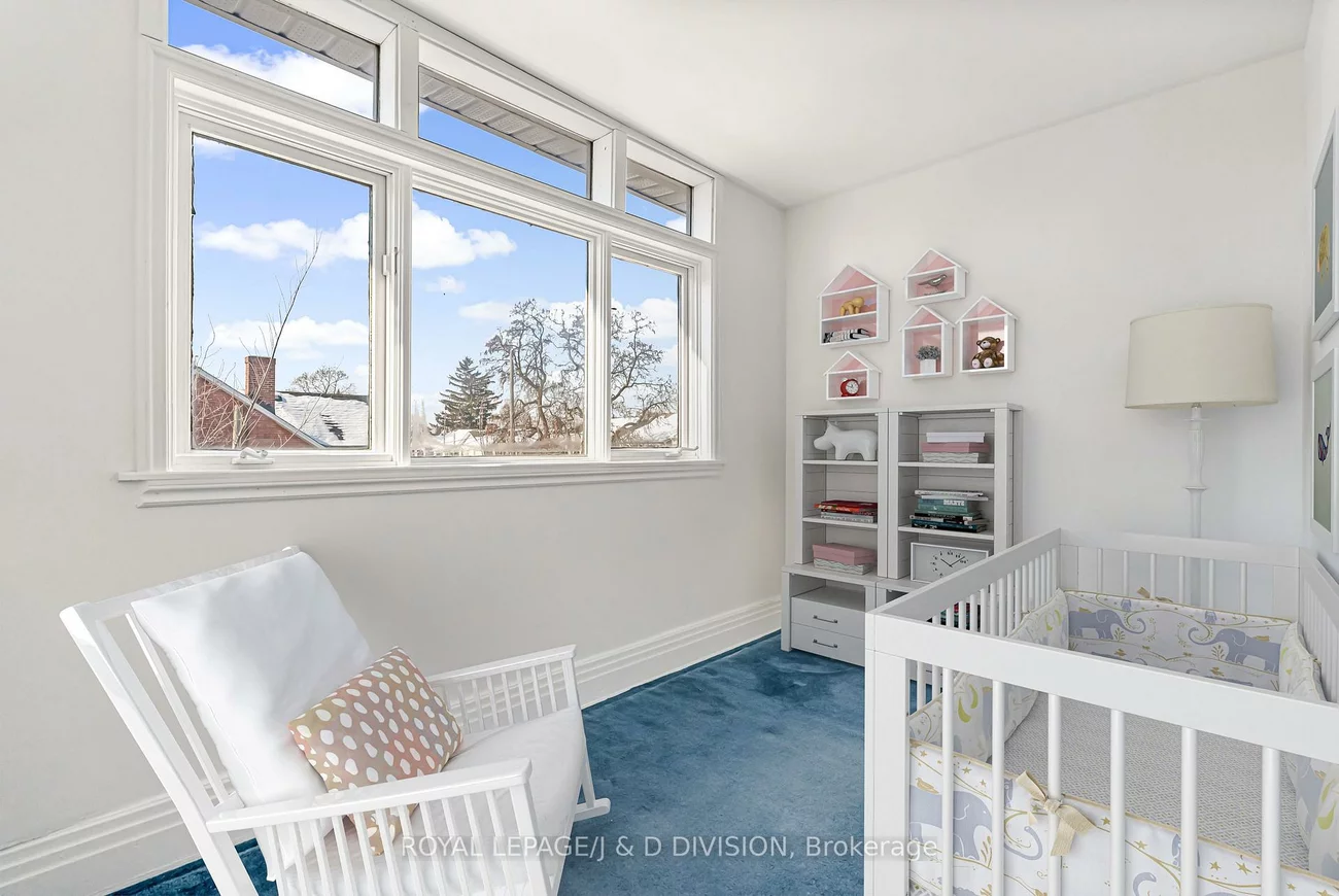 174, Arlington, Oakwood Village, Toronto