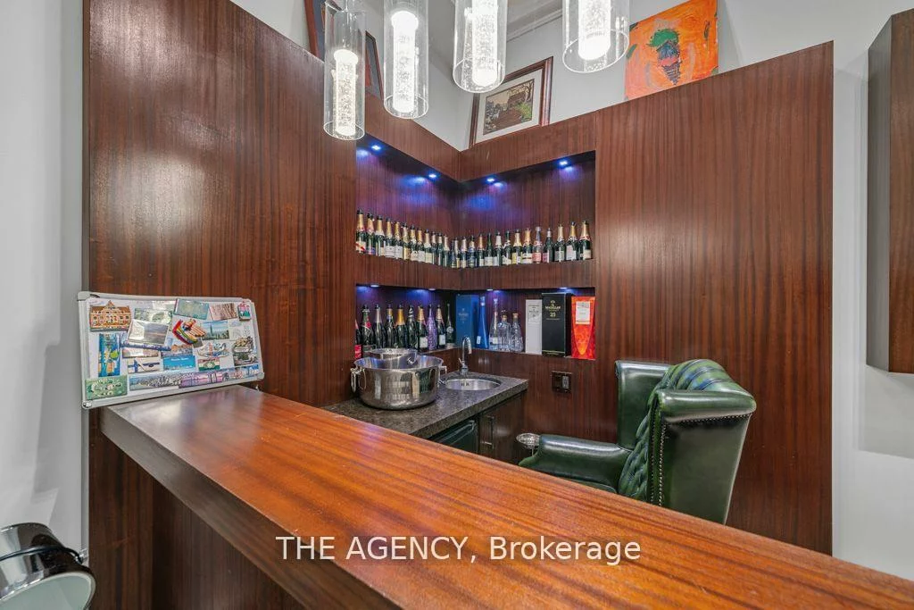 52, Carmichael, Bedford Park-Nortown, Toronto