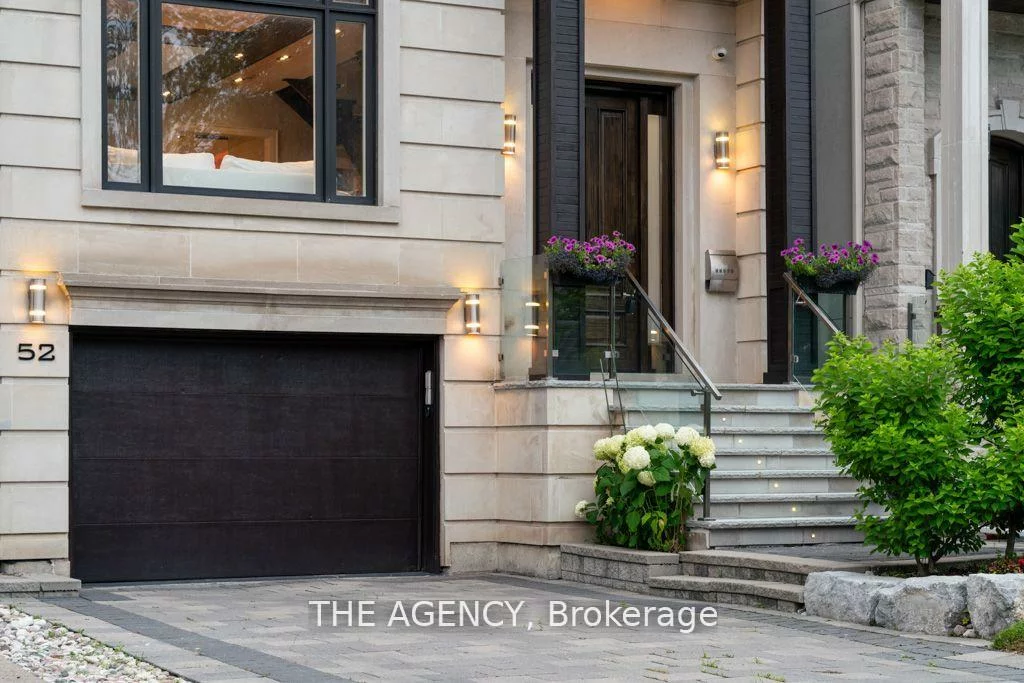 52, Carmichael, Bedford Park-Nortown, Toronto