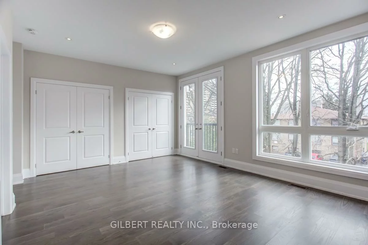 35B, Marquette, Englemount-Lawrence, Toronto