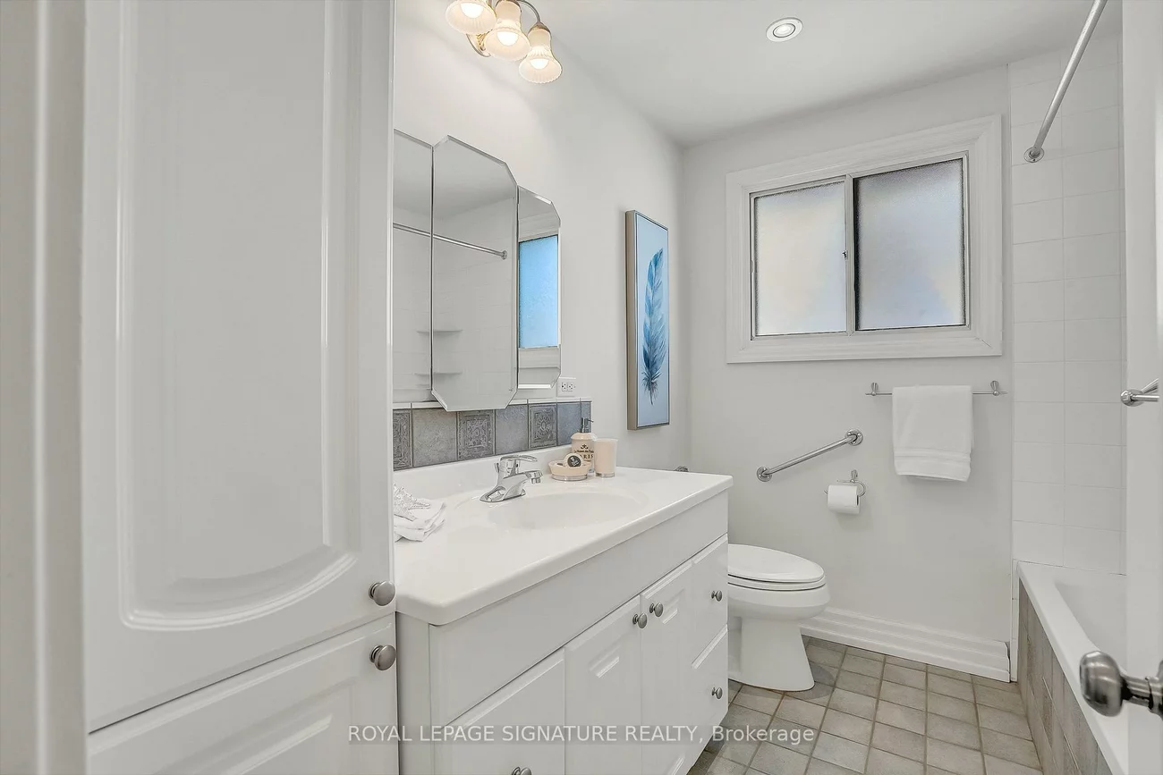 25, Roywood, Parkwoods-Donalda, Toronto