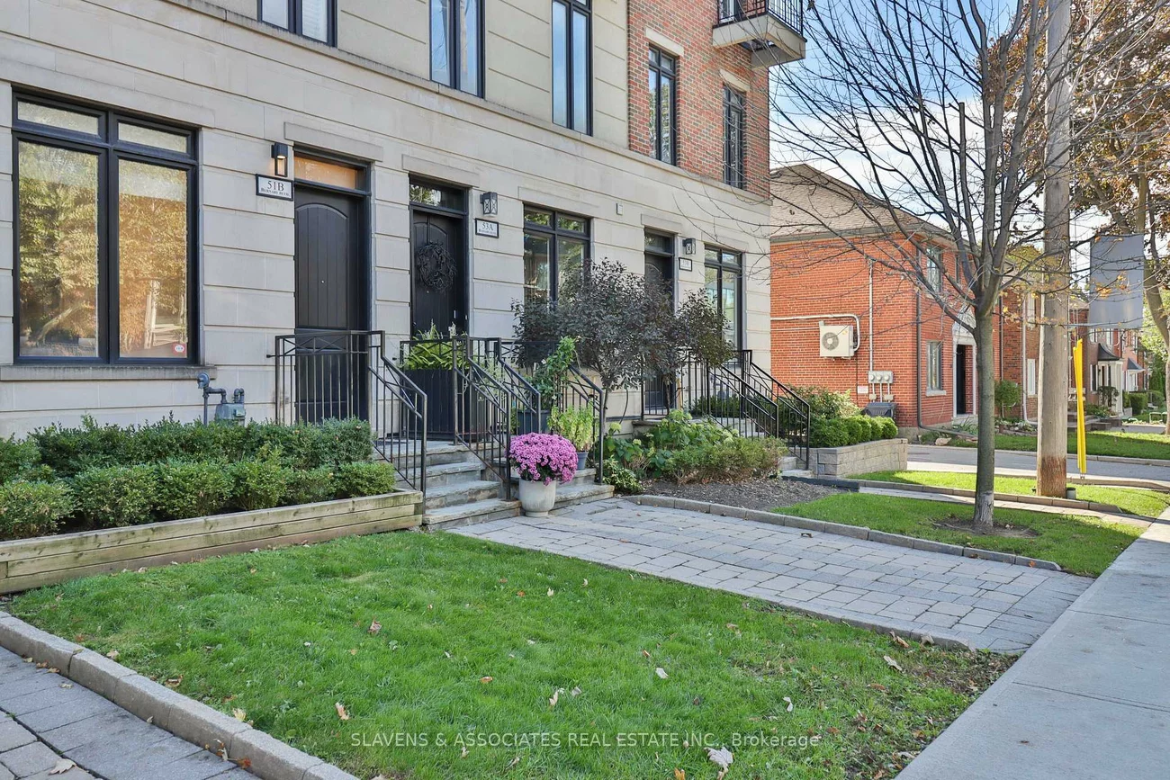 51B, Burnaby, Yonge-Eglinton, Toronto