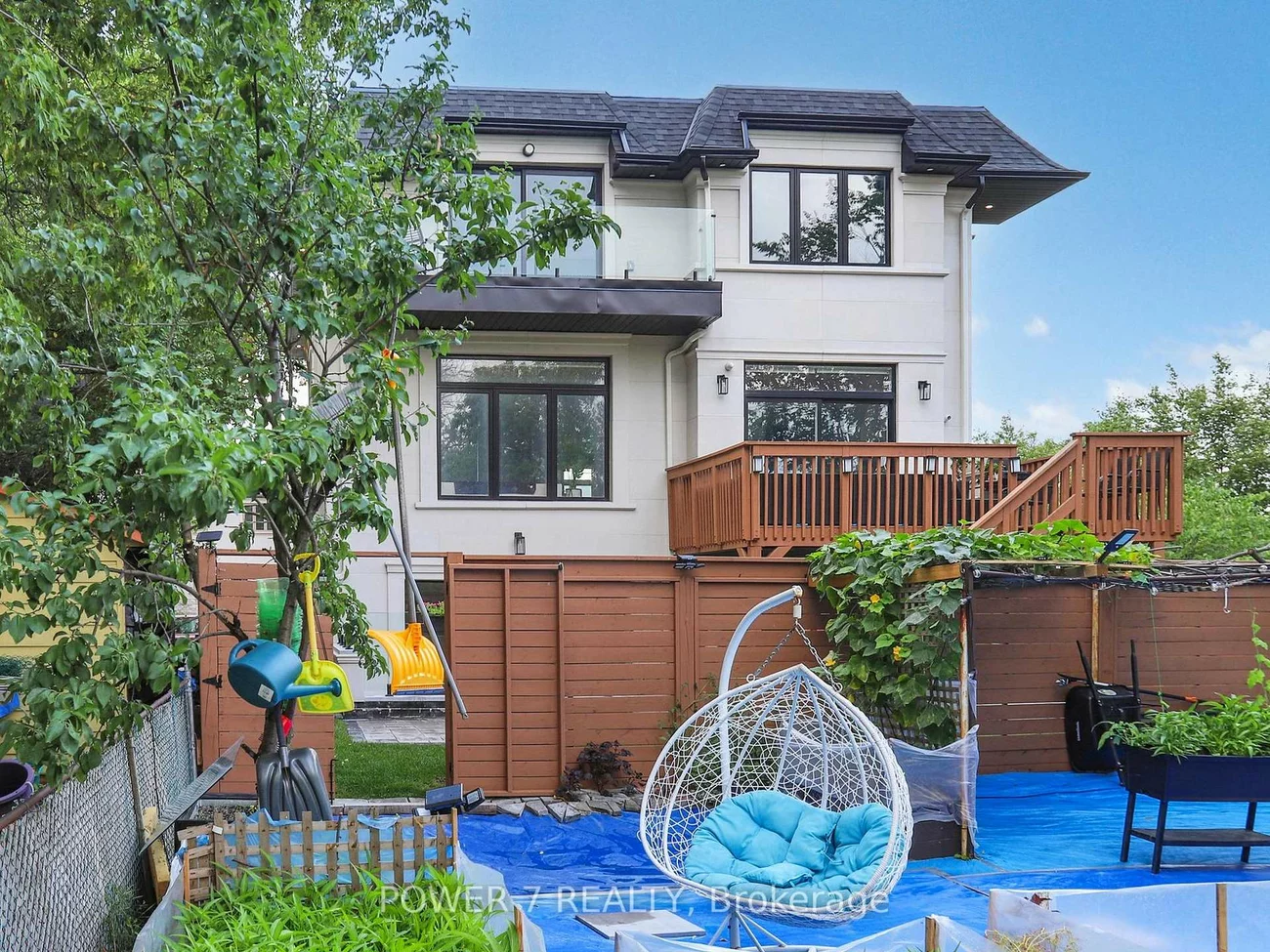 34, Dresden, Clanton Park, Toronto