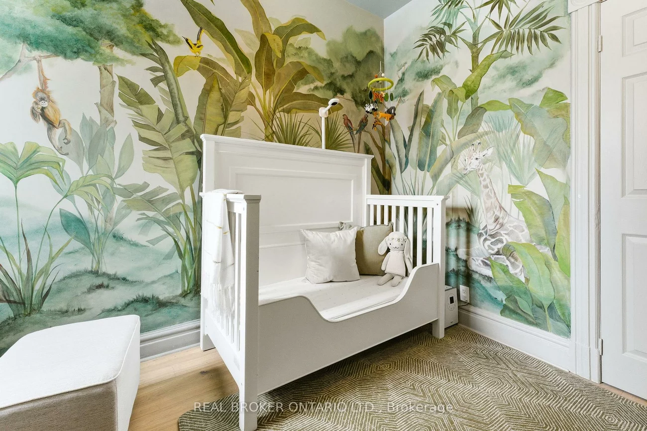 360, Wellesley, Cabbagetown-South St. James Town, Toronto