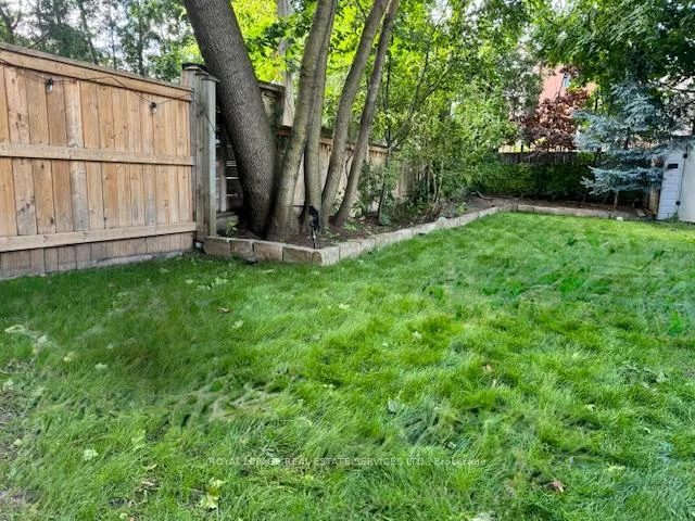 20, Roslin, Lawrence Park North, Toronto