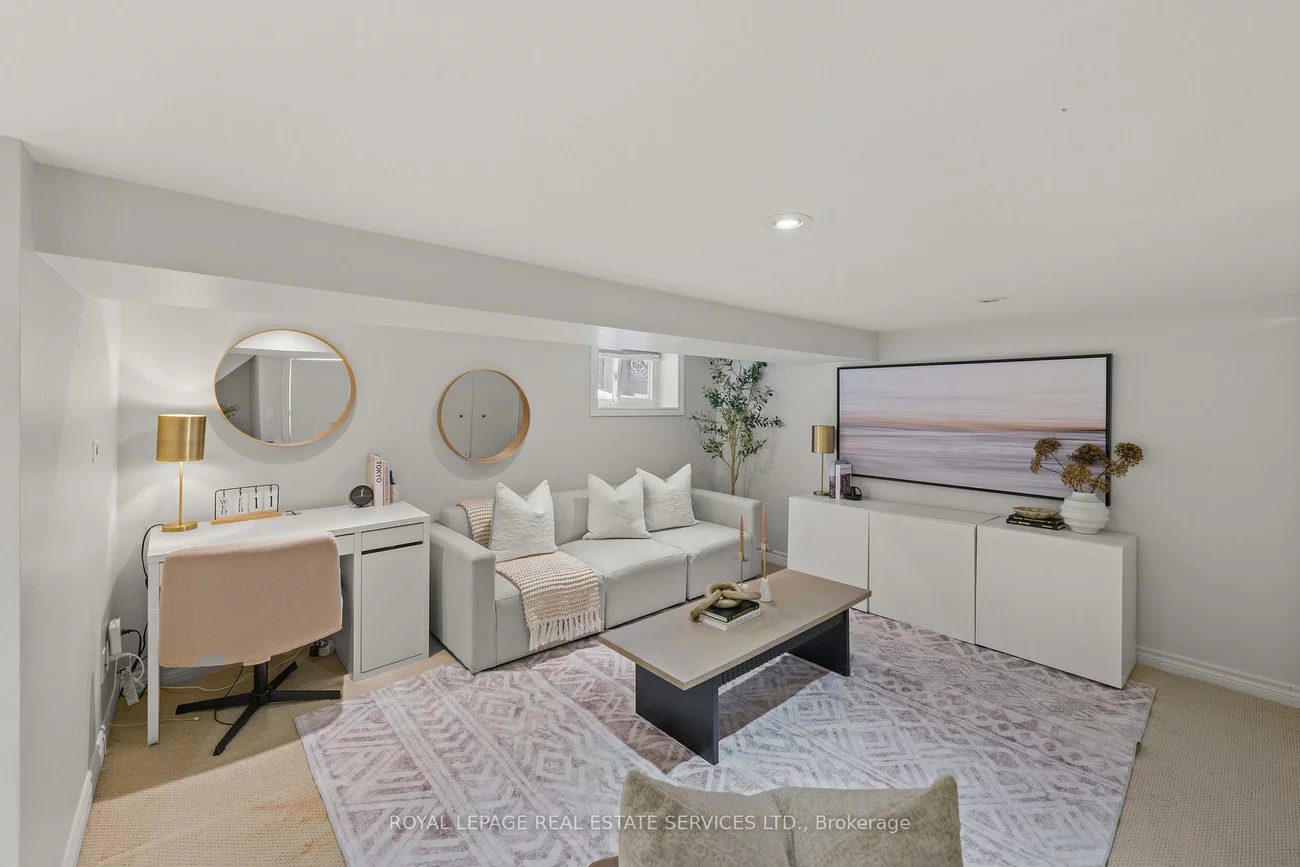 20, Roslin, Lawrence Park North, Toronto