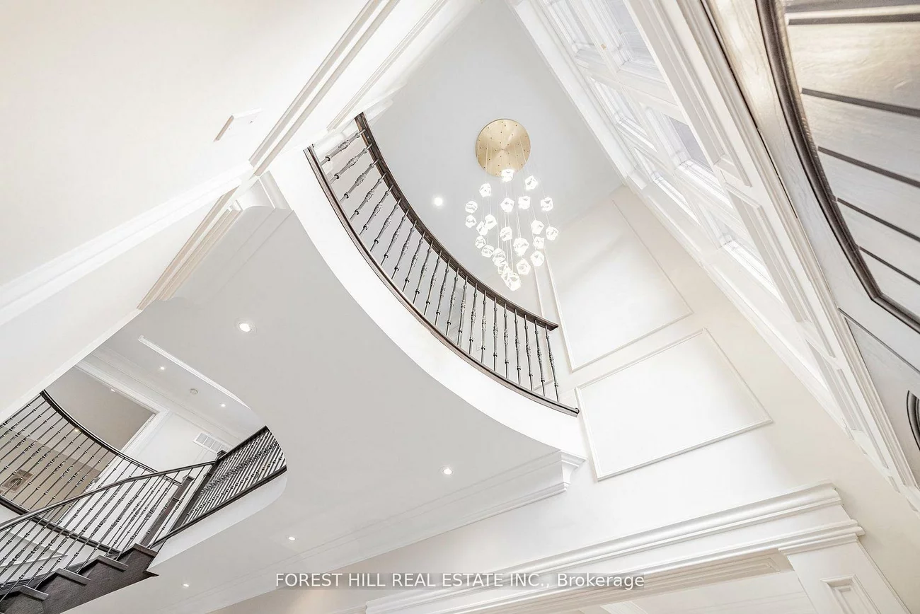 47, Terrace, Willowdale West, Toronto