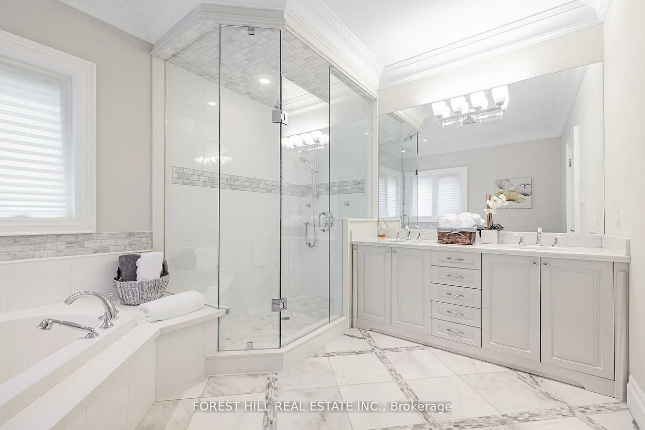 47, Terrace, Willowdale West, Toronto