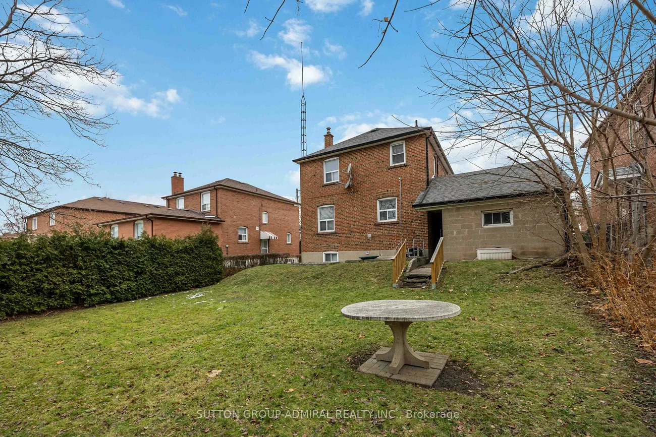 31, Dell Park, Englemount-Lawrence, Toronto