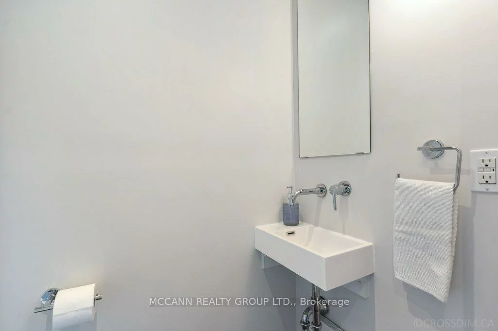 88, Brookdale, Lawrence Park North, Toronto