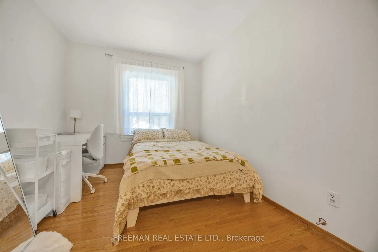 21, London, Annex, Toronto