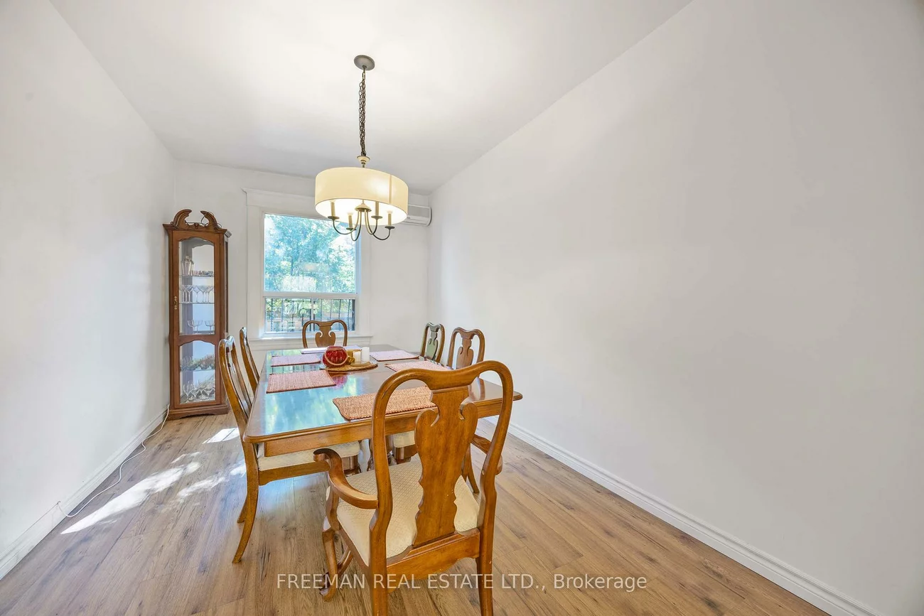 21, London, Annex, Toronto