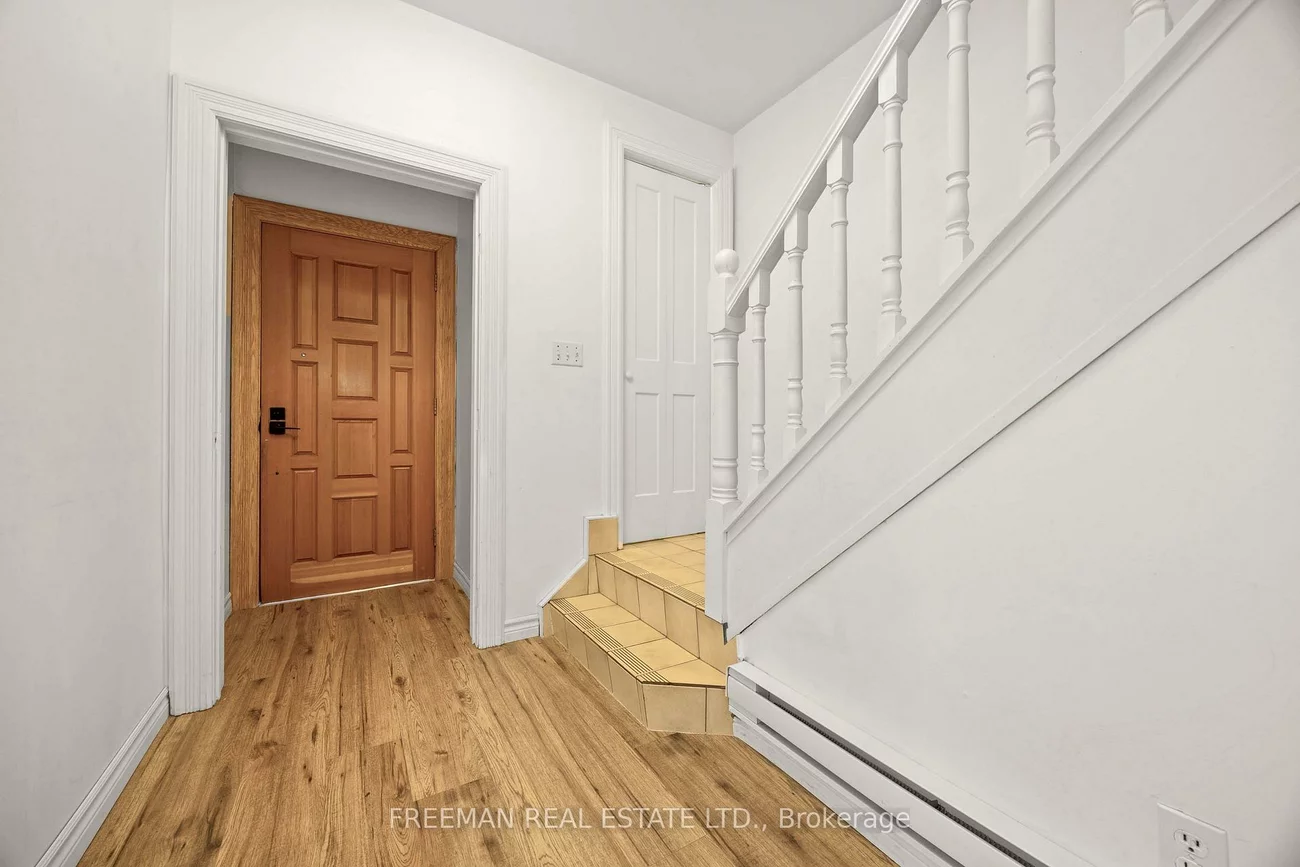 21, London, Annex, Toronto