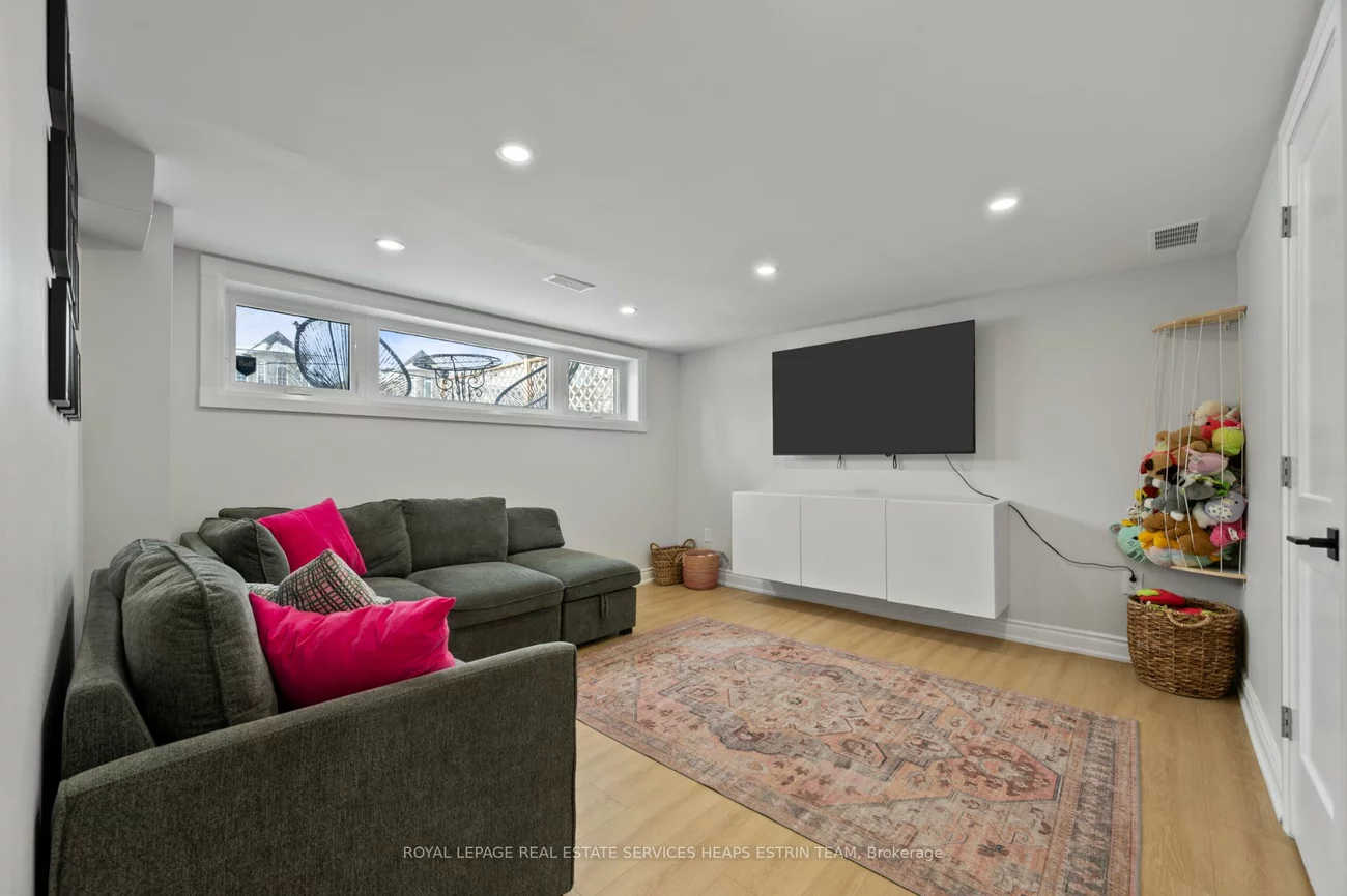 130, Barber Greene, Banbury-Don Mills, Toronto