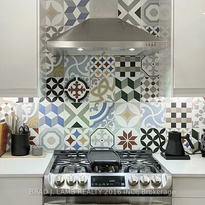 1558, A Davenport, Wychwood, Toronto