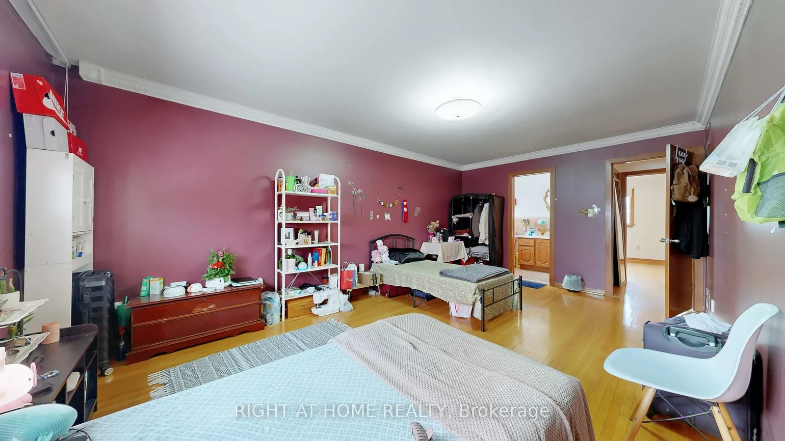 94, Madawaska, Newtonbrook East, Toronto