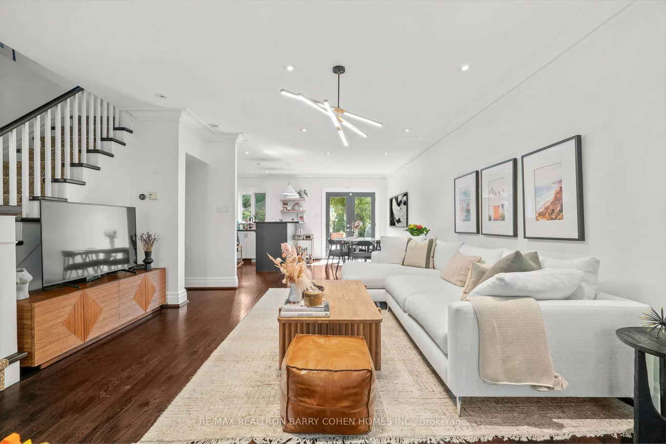 141, Latimer, Lawrence Park South, Toronto