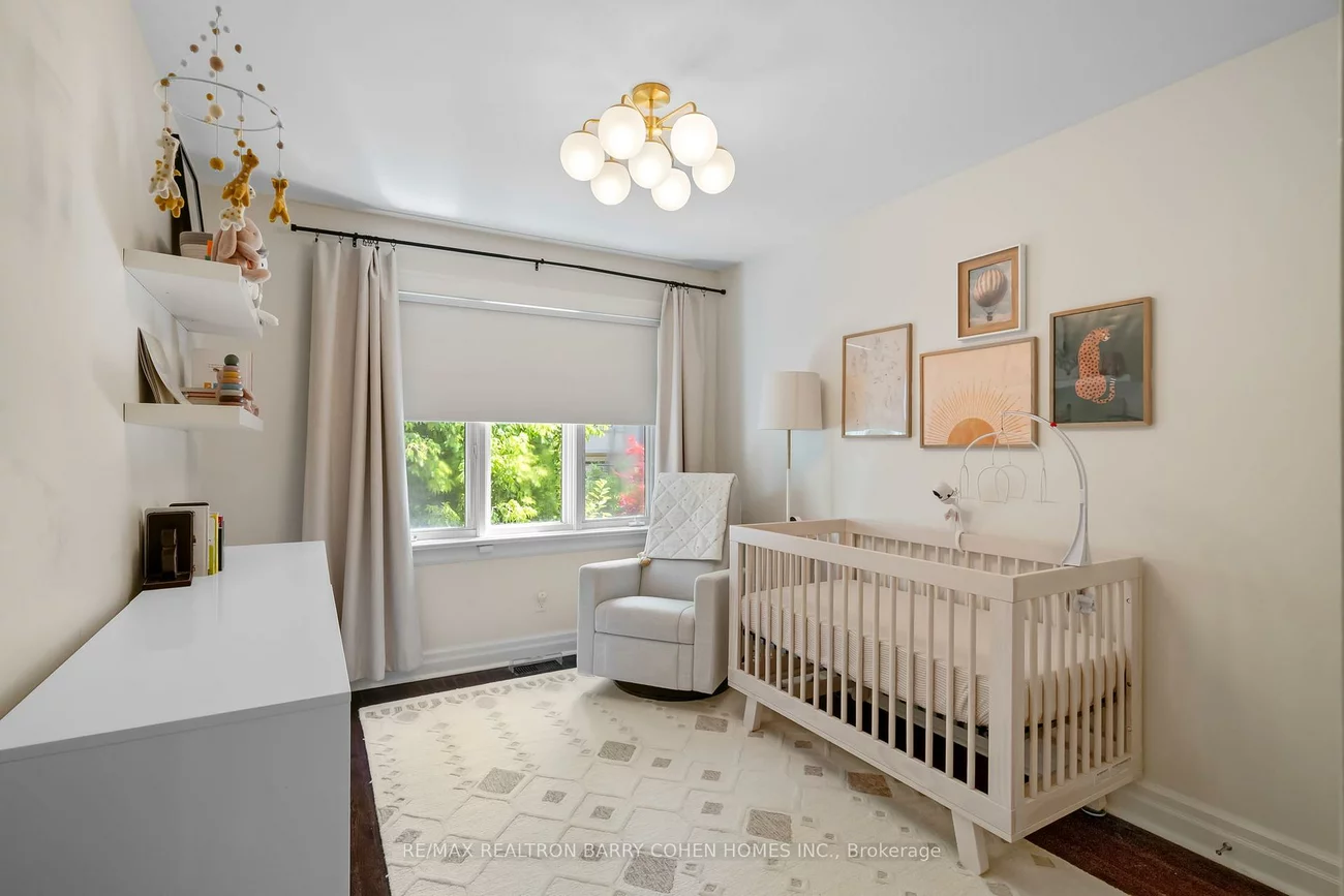 141, Latimer, Lawrence Park South, Toronto