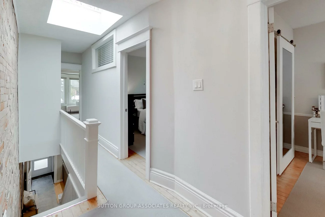 75, Arlington, Wychwood, Toronto