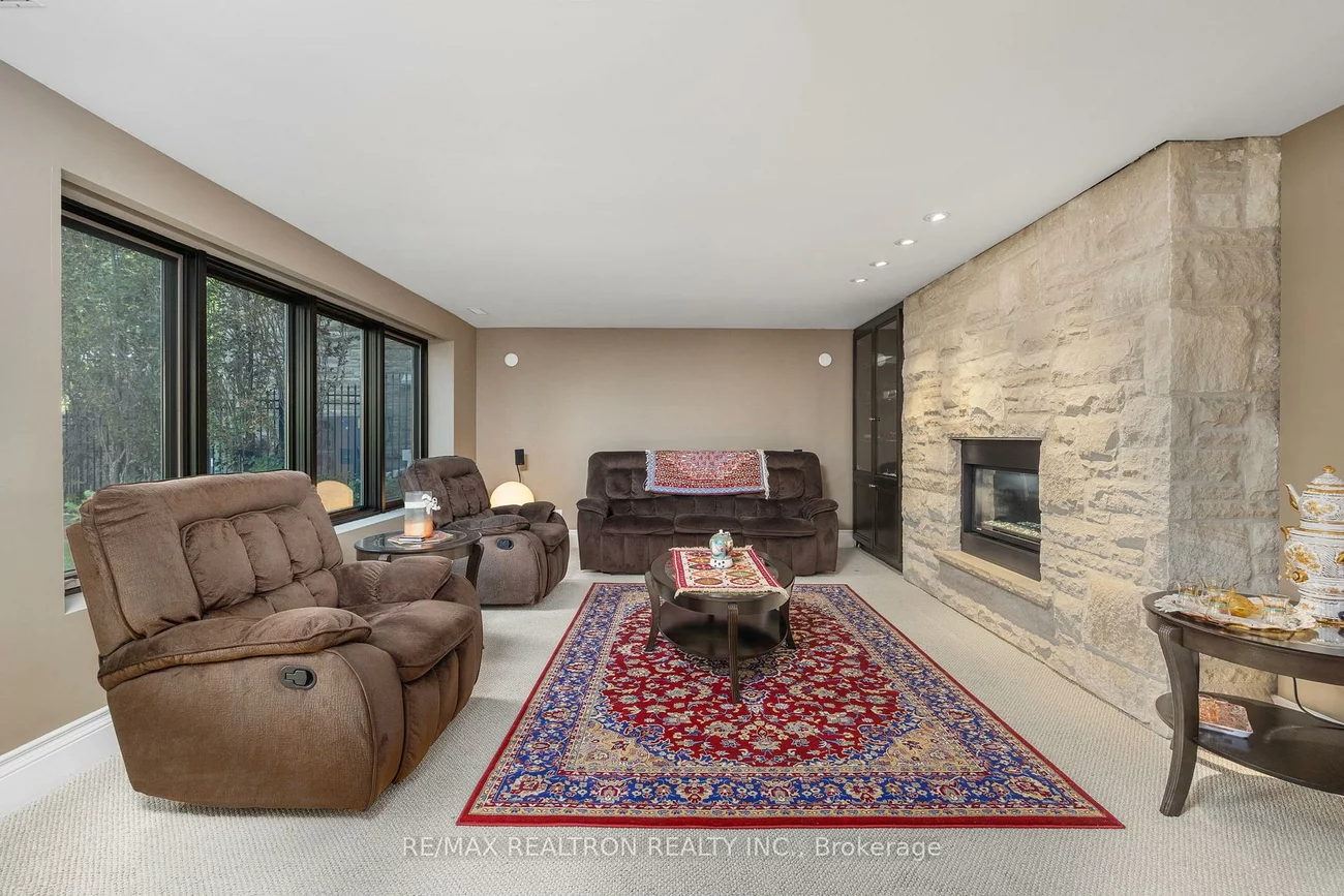 80, Forest Grove, Bayview Village, Toronto