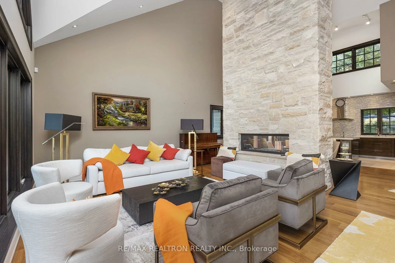 80, Forest Grove, Bayview Village, Toronto