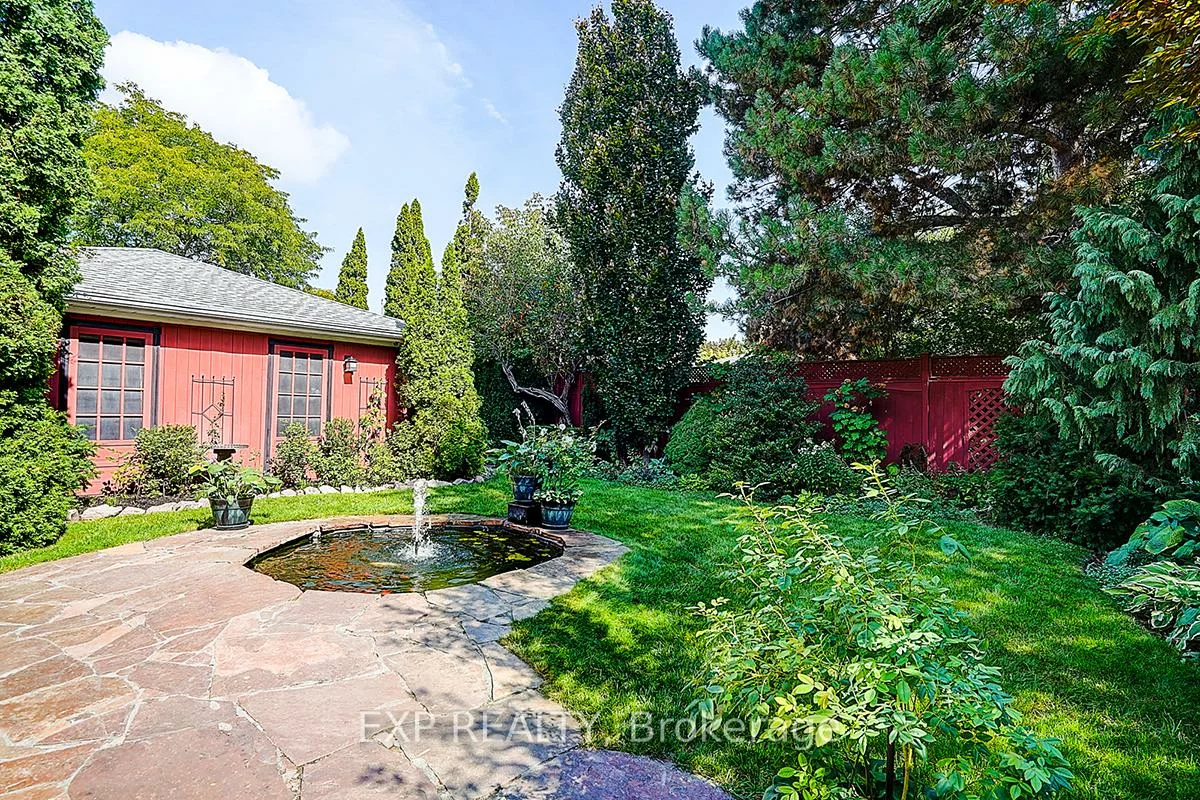 62, Kempsell, Don Valley Village, Toronto